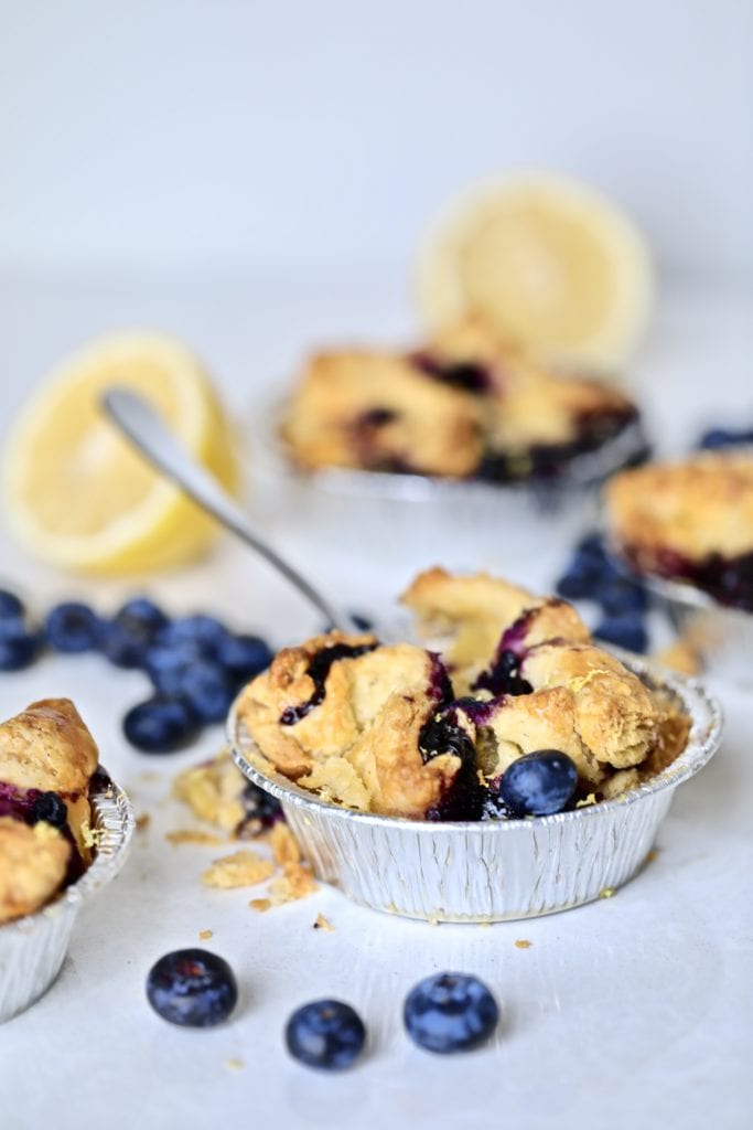 Blueberry-mini-pies