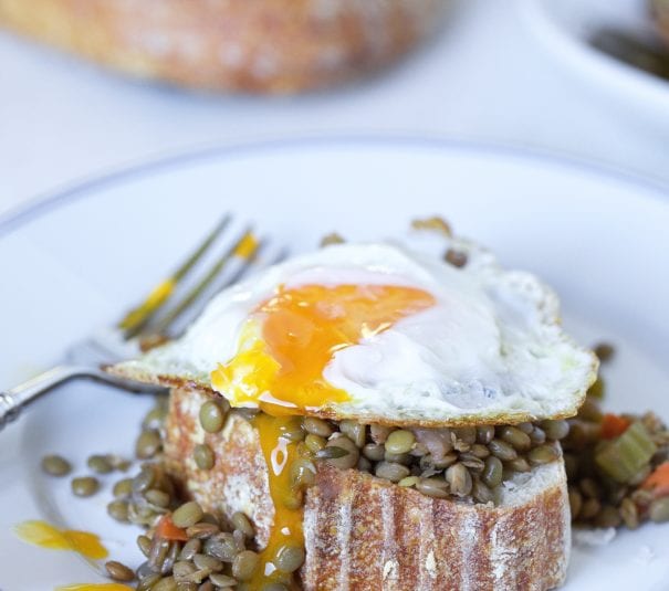 lentils on toast with egg