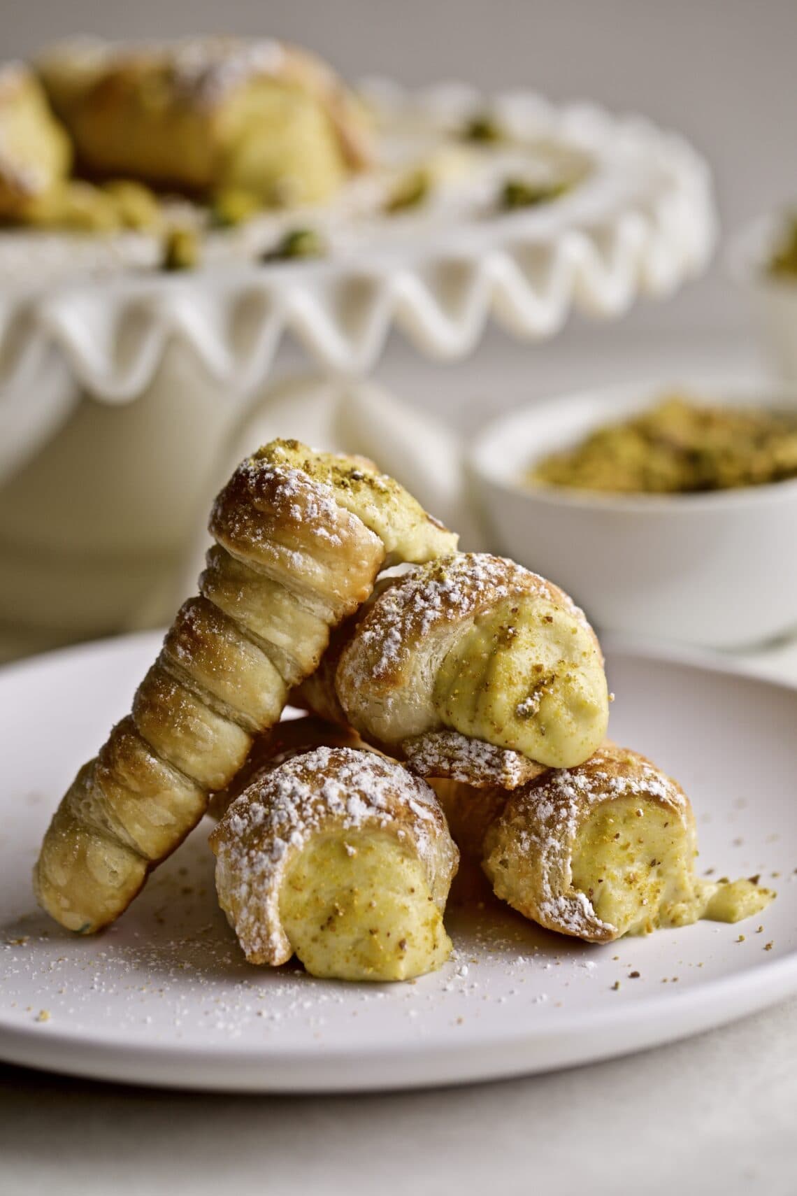 Traditional Italian Cream Horns (Cannoncini) CucinaByElena