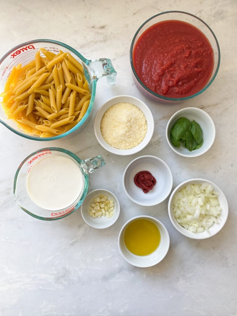 Ingredients needed for the pasta and pink sauce recipe