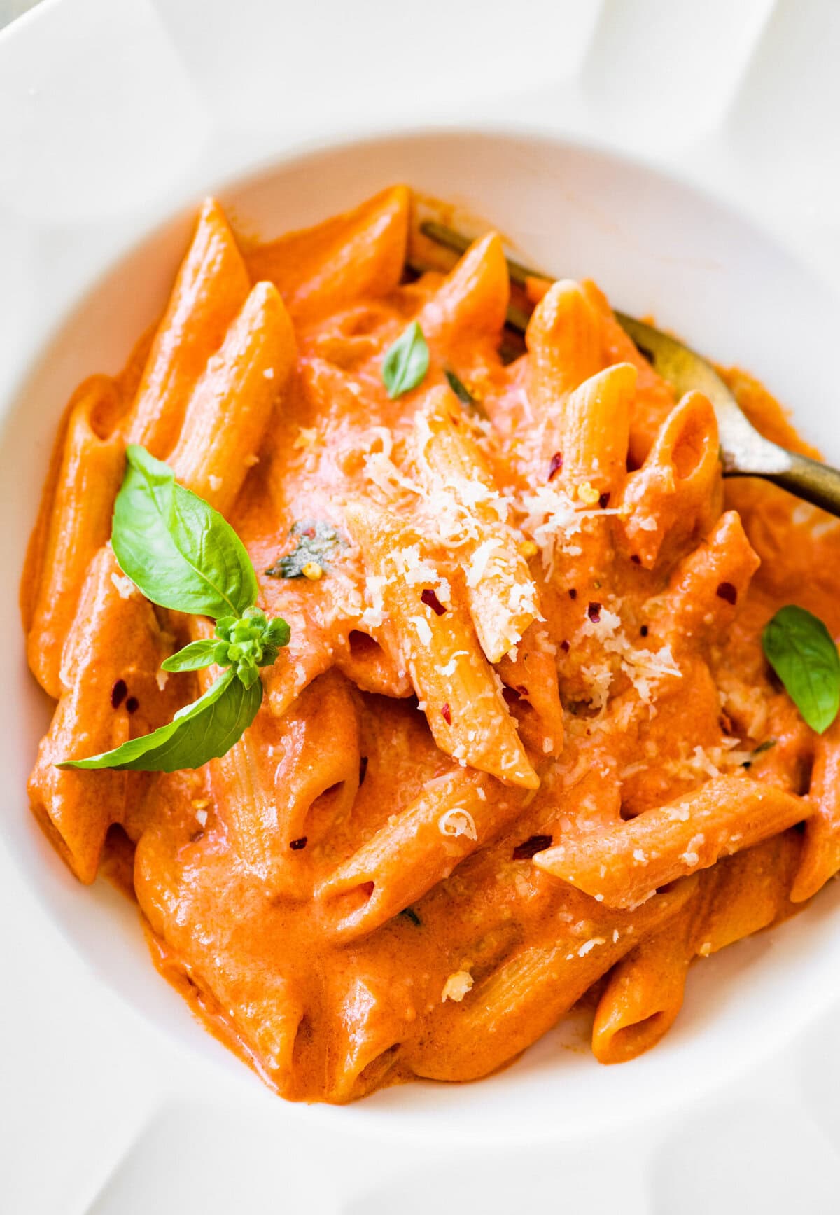 Pink Sauce Pasta (20 Minute Recipe) - Cucina by Elena