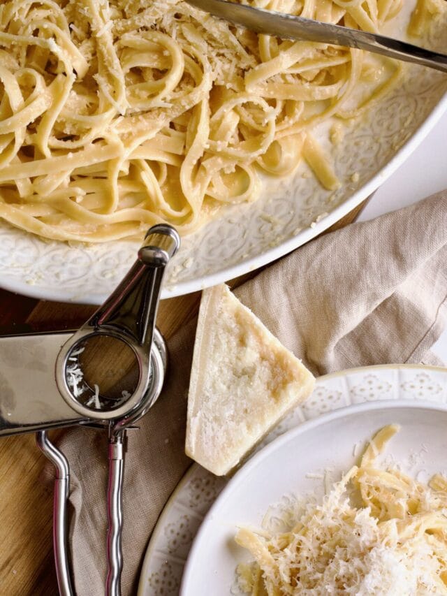 Authentic Italian Fettucine Alfredo Recipe