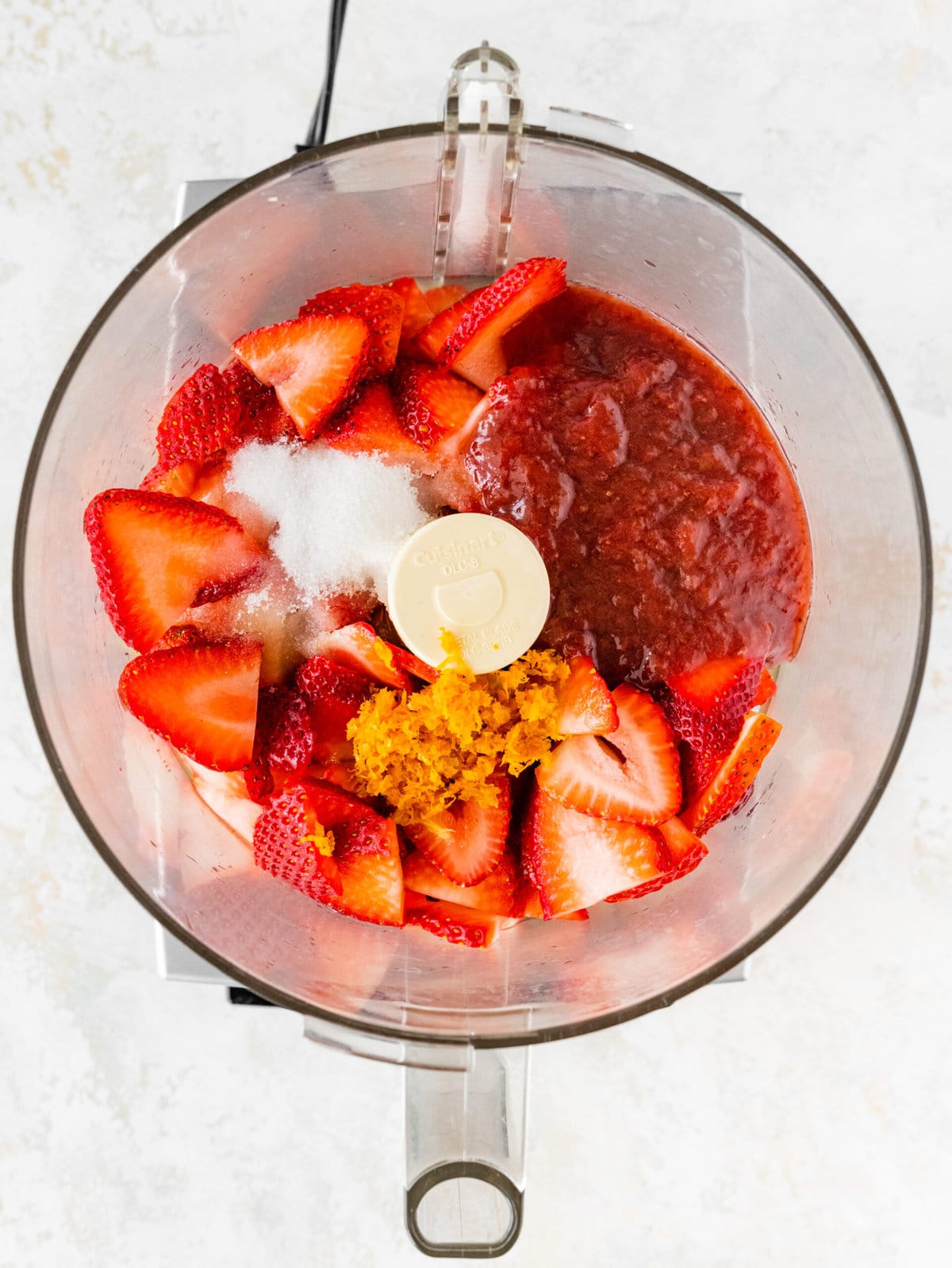 How to make Strawberry Tiramisu (no egg)- make the strawberry puree in the blender.
