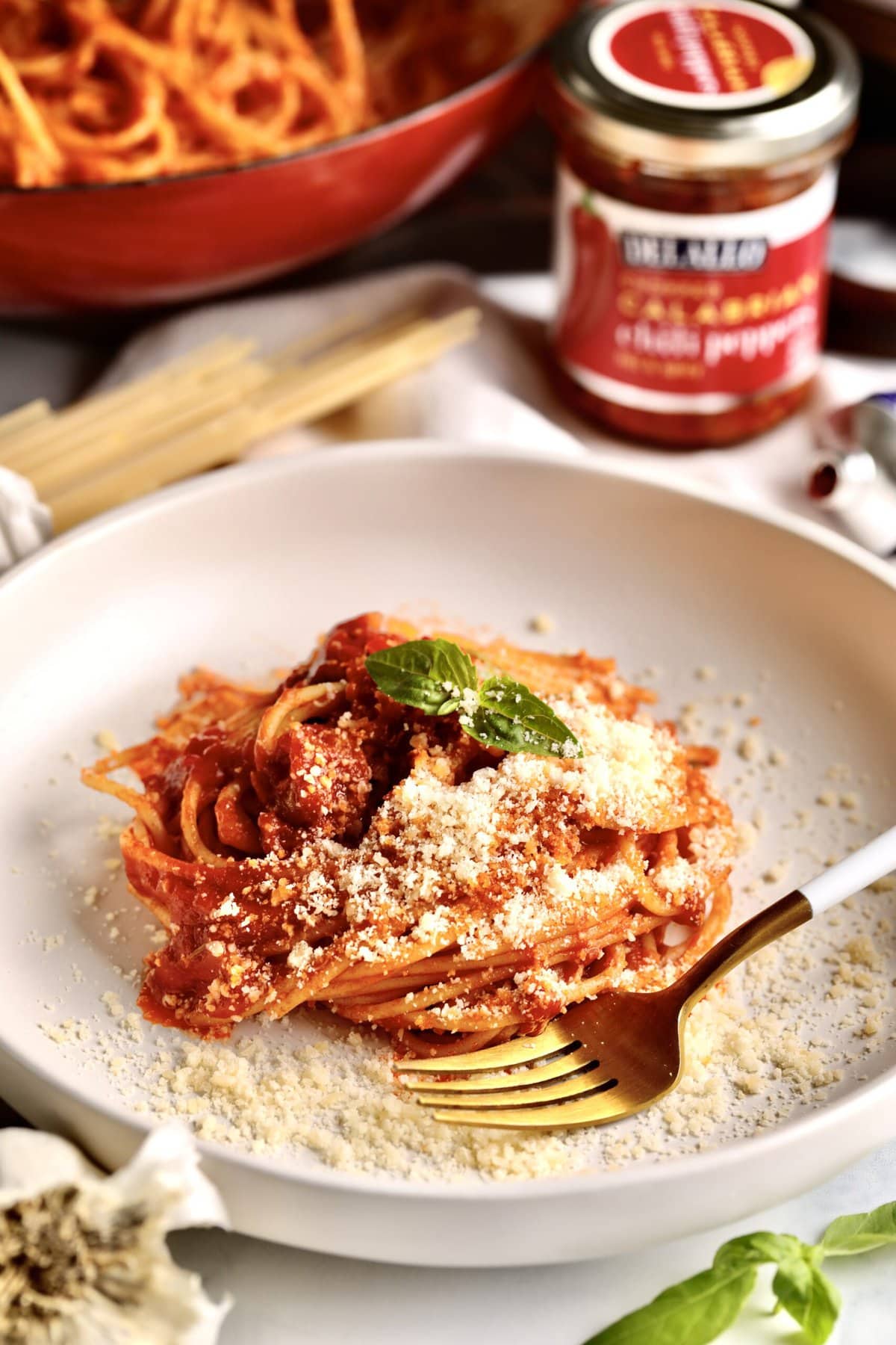 Spaghetti with Tomato Paste Pasta Sauce