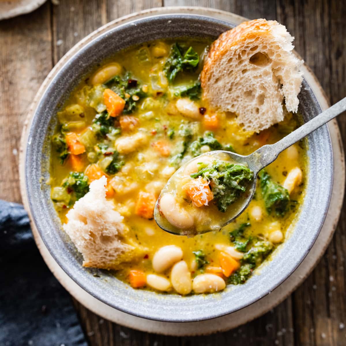 Tuscan White Bean Soup - CucinaByElena
