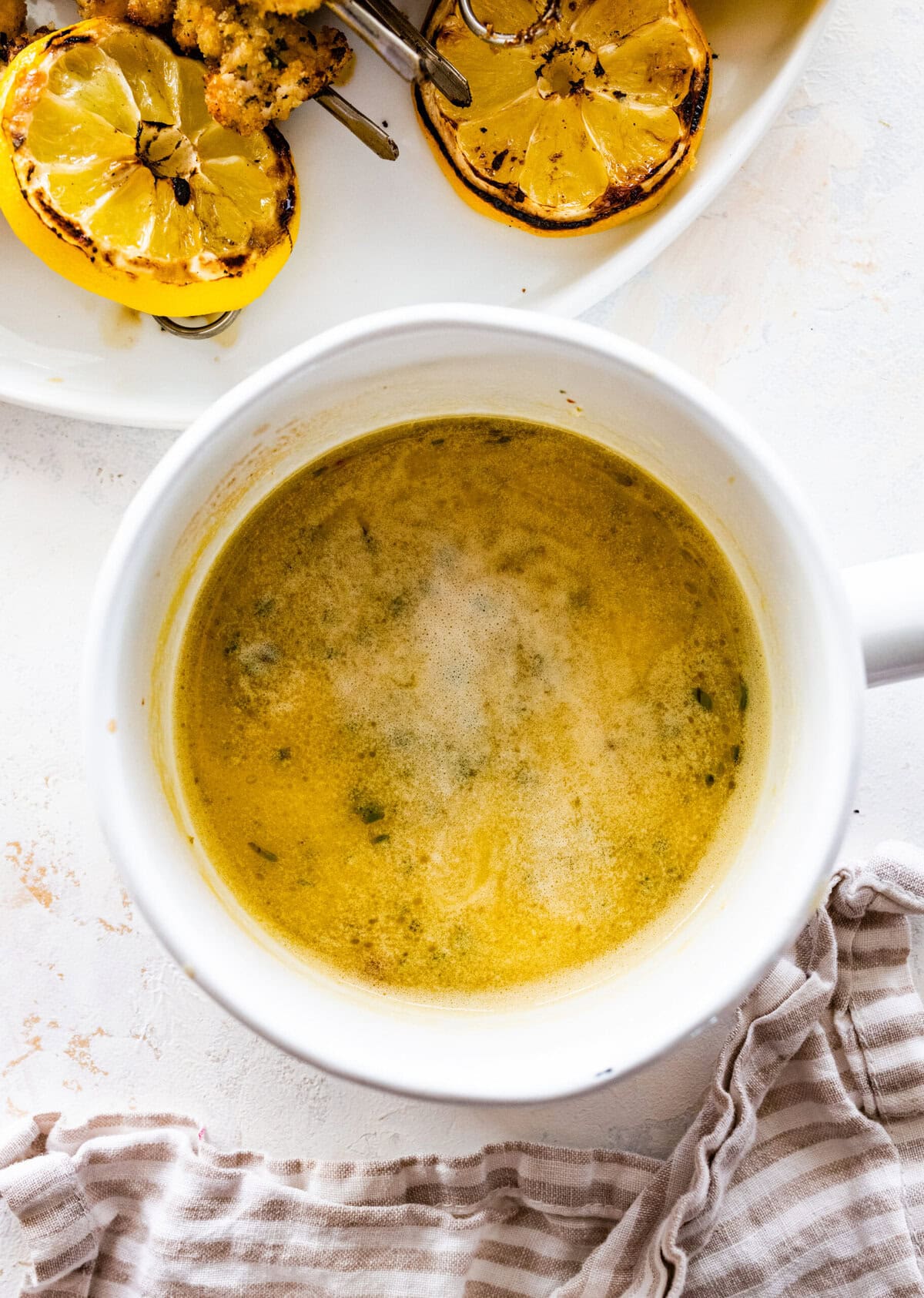 how to make chicken spiedini step-by-step: make the dipping sauce.