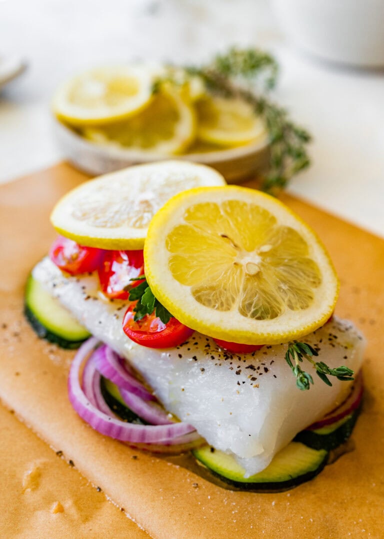 Baked Cod en Papillote (Cod in Parchment) - Cucina by Elena