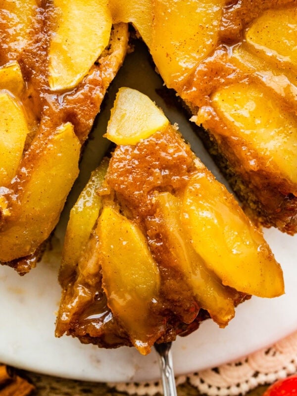Caramel Apple Upside Down Cake Recipe