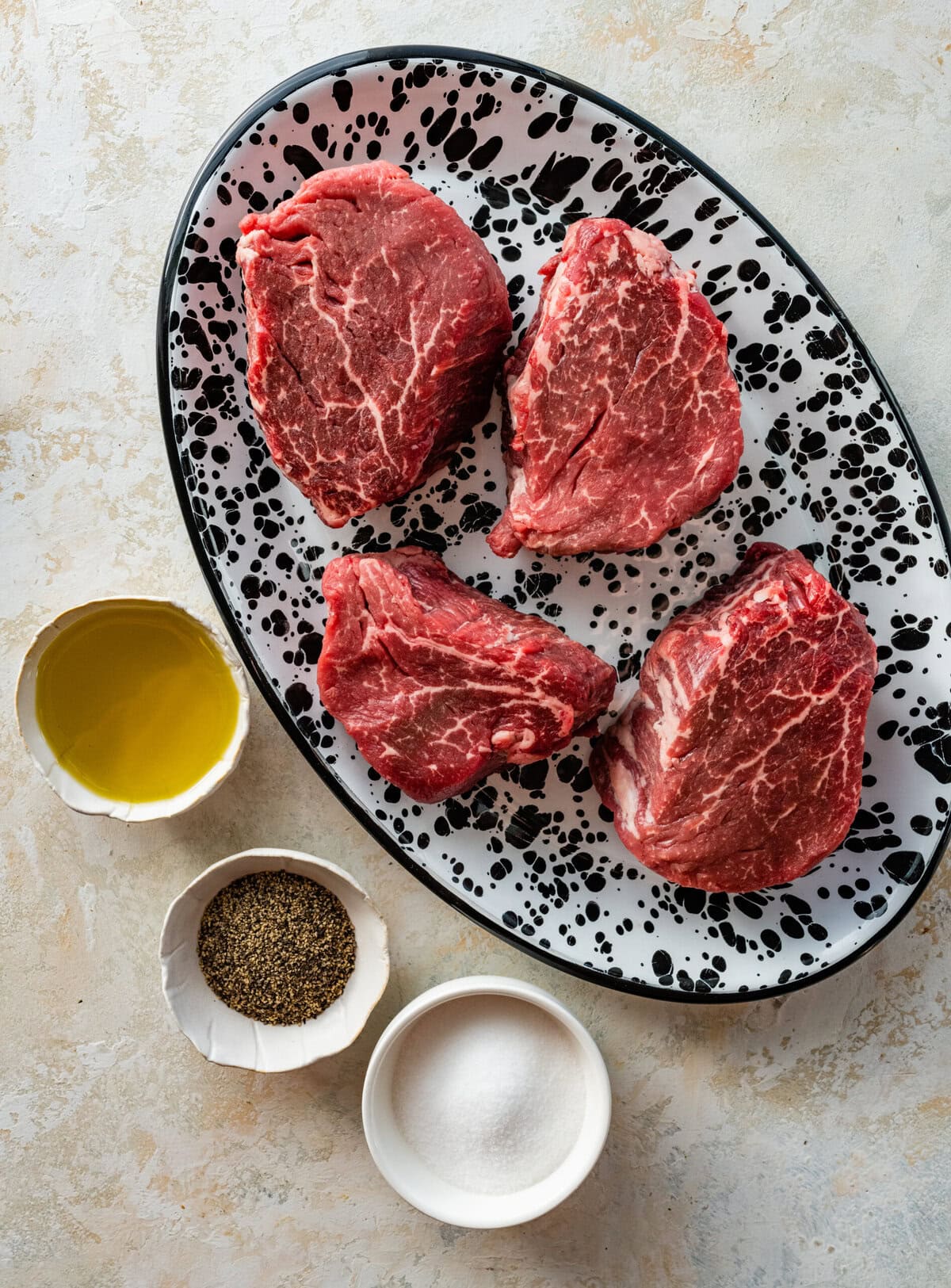 grilled filet mignon recipe ingredients.