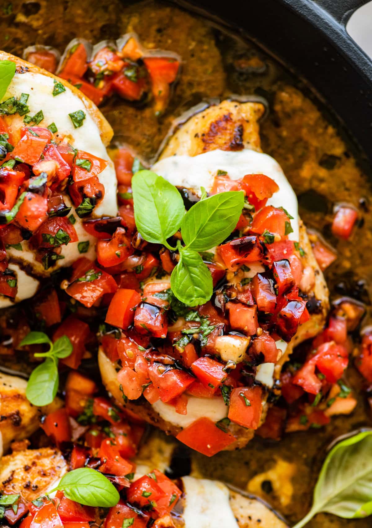 Grilled chicken with tomato and mozzarella (bruschetta chicken).